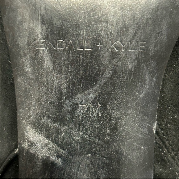 KENDALL AND KYLIE Black Suede Ankle Boots in Women's Size 7 - Picture 10 of 11